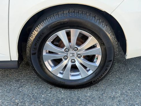 Used 2016 Honda Odyssey EX-L image 21