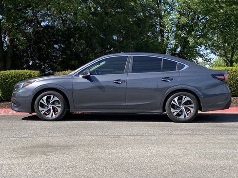 Used 2022 Subaru Legacy Premium AWD/4WD image 9