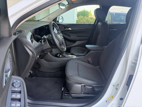 Used 2026 Buick Encore GX Preferred AWD/4WD image 23