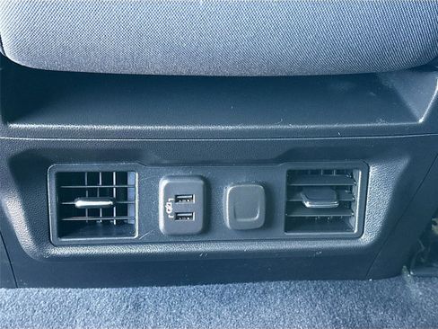 Used 2021 Chevrolet Silverado 2500 LT w/ Convenience Package image 25