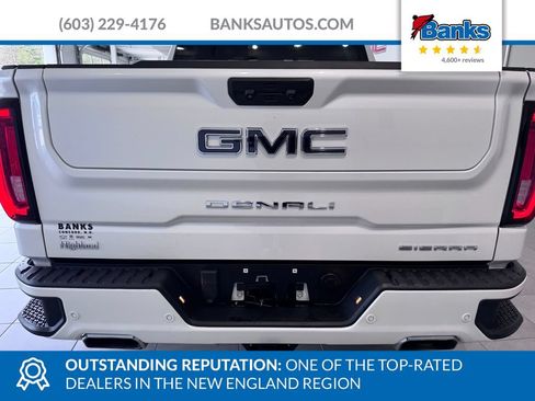 Certified 2023 GMC Sierra 1500 Denali Ultimate AWD/4WD image 7