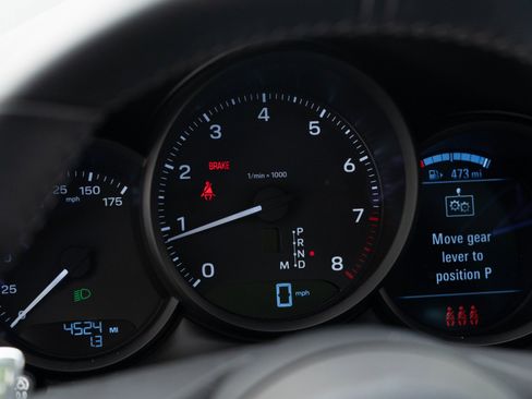 Certified 2025 Porsche Macan image 26