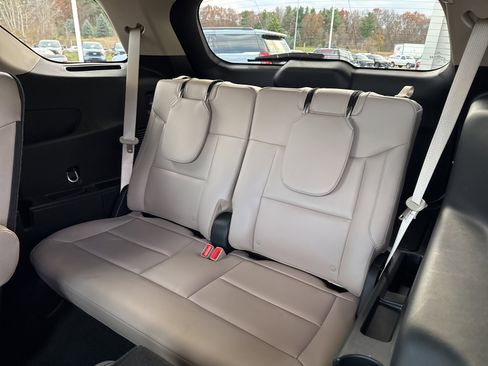 Certified 2023 Ford Explorer XLT w/ Equipment Group 202A image 37