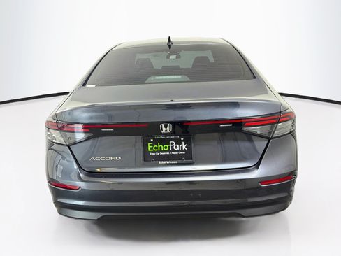 Used 2025 Honda Accord SE image 7