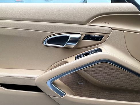 Used 2012 Porsche 911 Carrera S image 19