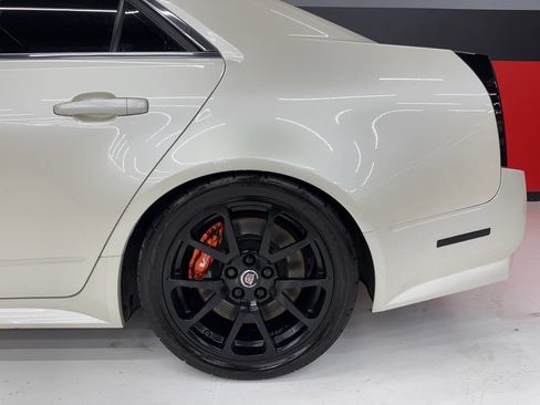 Used 2009 Cadillac CTS V image 17