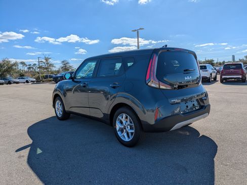 New 2025 Kia Soul LX image 7