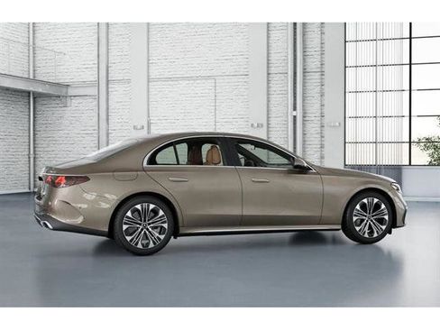 New 2026 Mercedes-Benz E 450 4MATIC Sedan image 17