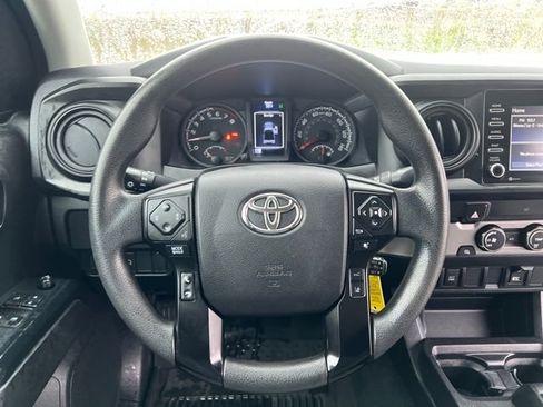 Used 2022 Toyota Tacoma SR image 19