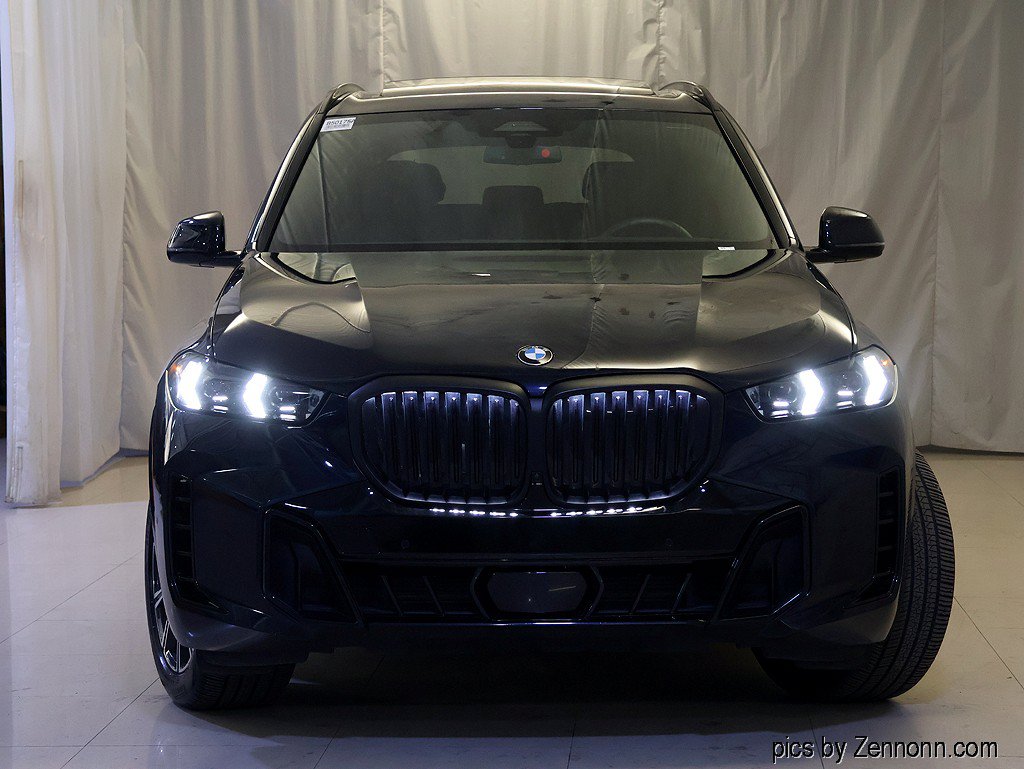 Certified 2024 BMW X5 xDrive40i w/ M Sport Package AWD/4WD image 5