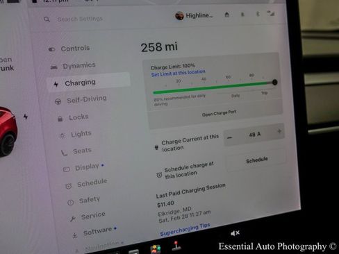 Used 2021 Tesla Model Y Long Range AWD/4WD image 28