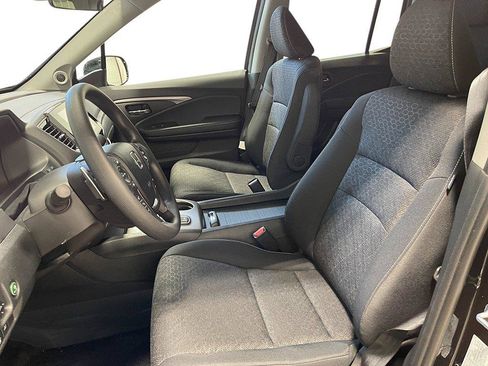 Used 2023 Honda Ridgeline Sport image 14