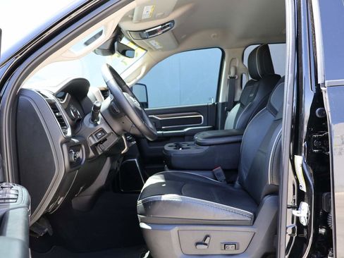 Used 2024 RAM 2500 Laramie w/ Safety Group AWD/4WD image 10