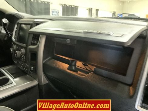Used 2015 RAM 2500 Limited AWD/4WD image 46