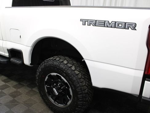 Used 2024 Ford F250 Lariat w/ Lariat Ultimate Package AWD/4WD image 57