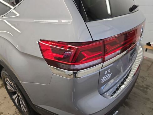 New 2026 Volkswagen Atlas SE image 28