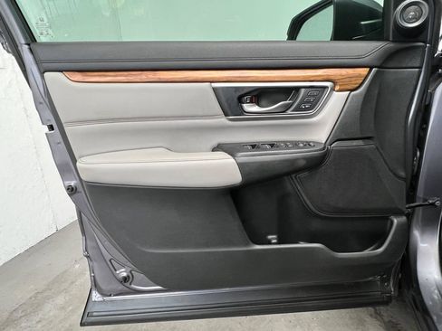 Used 2019 Honda CR-V EX-L image 7