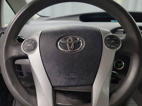 Used 2011 Toyota Prius Two image 16