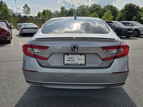 Used 2022 Honda Accord Sport image 4