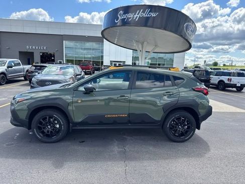 Used 2025 Subaru Crosstrek 2.5i Wilderness w/ Crosstrek Mirror Package AWD/4WD image 2