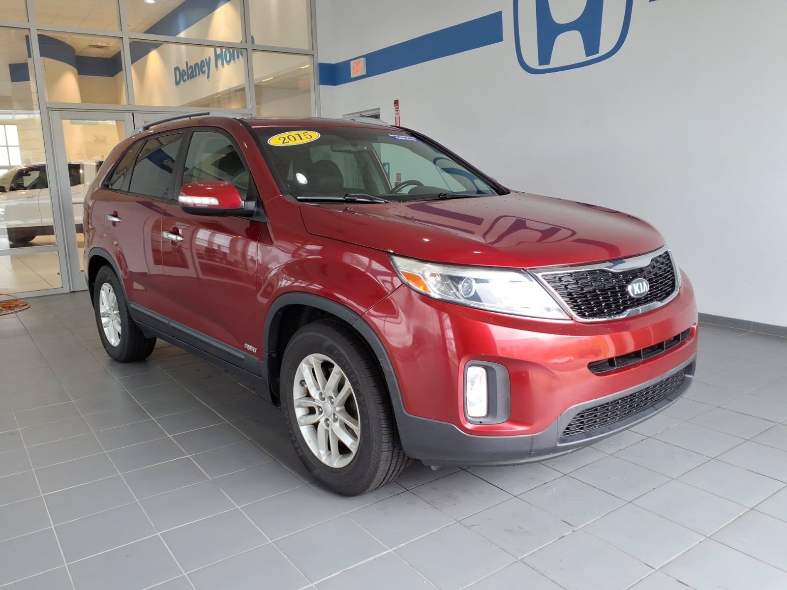 Used 2015 Kia Sorento LX AWD/4WD image 1