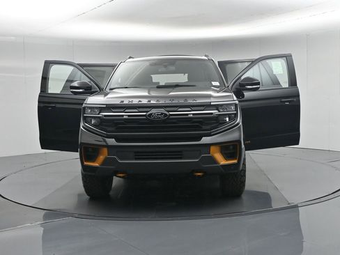 New 2026 Ford Expedition Tremor image 35