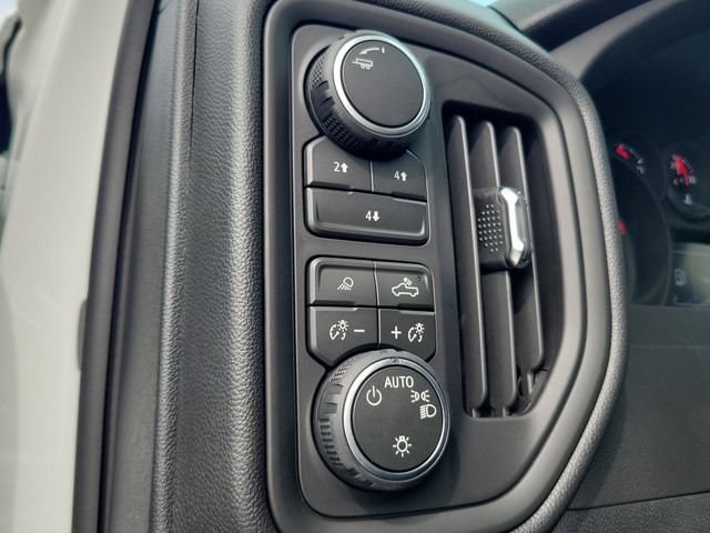 New 2026 Chevrolet Silverado 2500 Custom w/ Custom Value Package AWD/4WD image 23