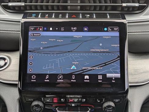 Used 2024 Jeep Grand Cherokee Limited 4xe image 13