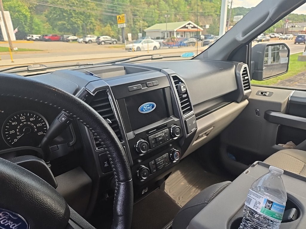 Used 2019 Ford F150 XLT w/ Equipment Group 302A Luxury AWD/4WD image 5