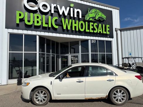 Used 2012 Lincoln MKZ Hybrid FWD image 4