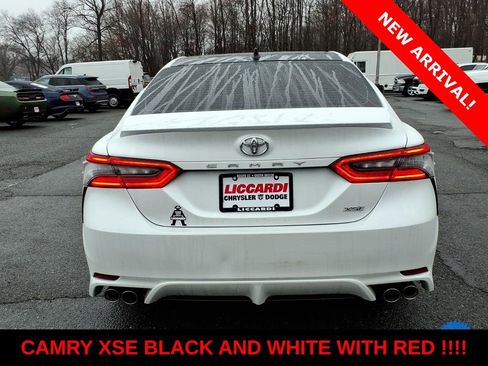 Used 2023 Toyota Camry XSE FWD image 5