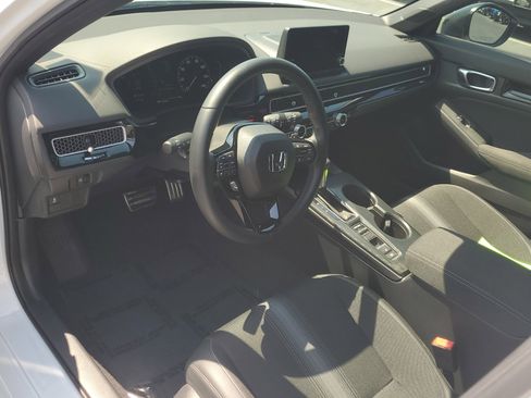 Used 2025 Honda Civic Sport image 21
