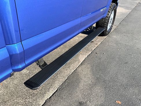 Used 2022 Ford F250 Limited image 12