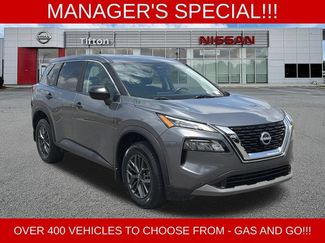 Used 2023 Nissan Rogue S FWD video 1
