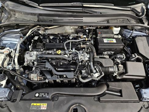 Used 2023 Toyota Corolla SE image 19