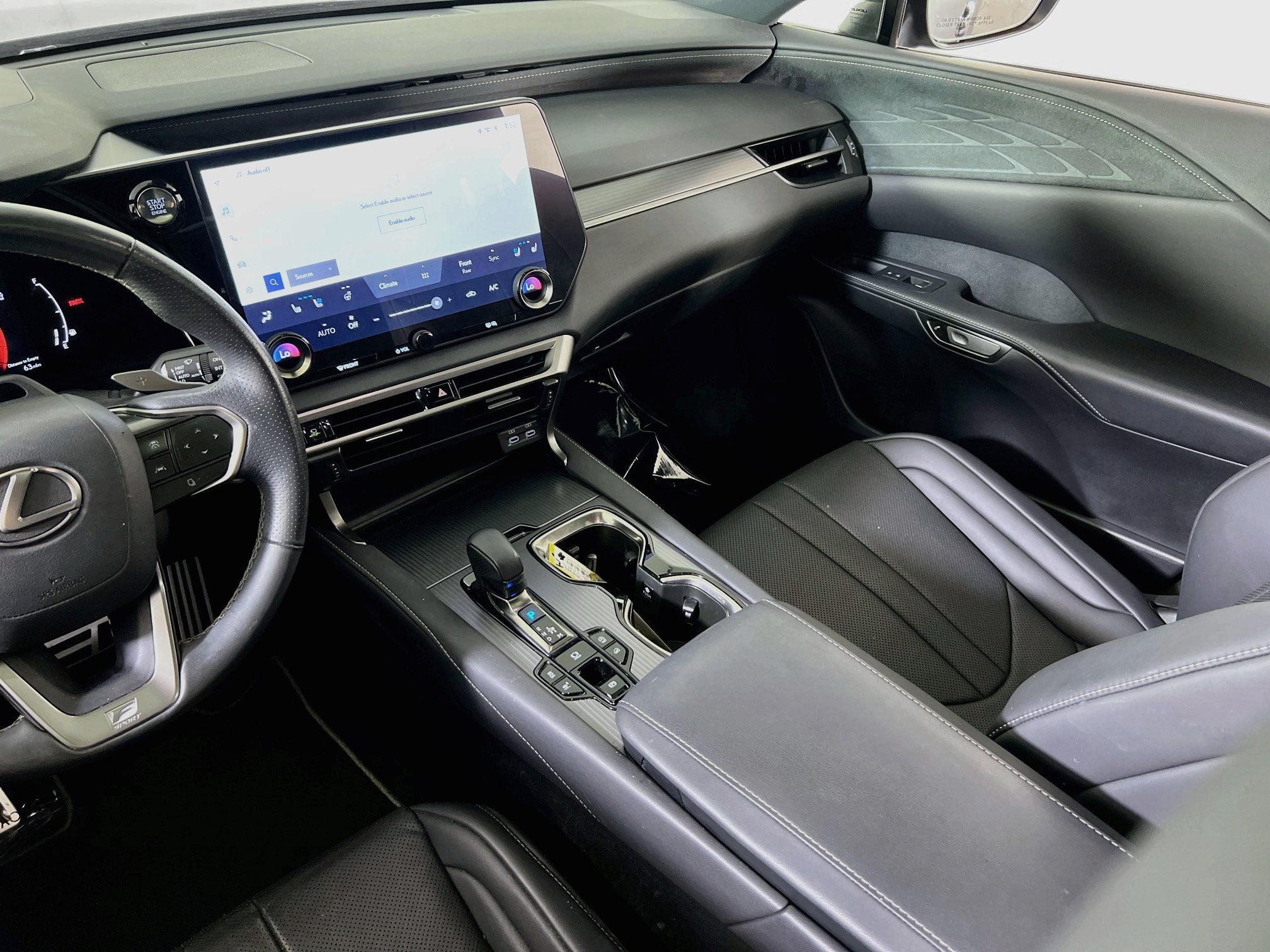 Used 2023 Lexus RX 350 F Sport w/ Accessory Package AWD/4WD image 23
