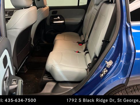 Certified 2026 Mercedes-Benz GLB 250 4MATIC image 21