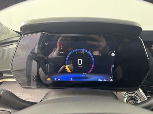 Used 2025 Chevrolet Trax ACTIV w/ Sunroof Package image 22