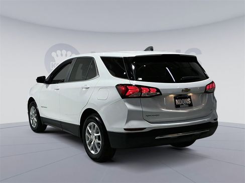 Used 2023 Chevrolet Equinox LT image 14