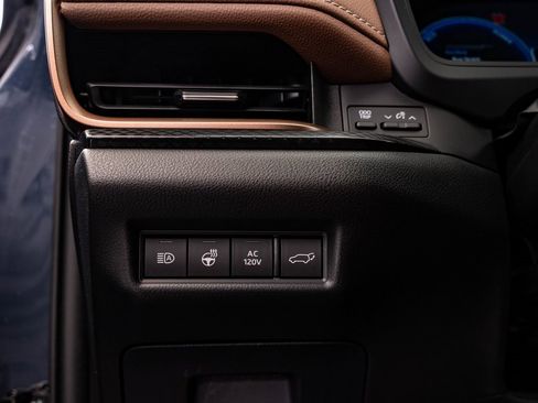 Used 2024 Toyota Grand Highlander AWD Hybrid image 42