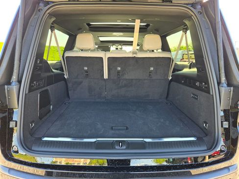 New 2026 Jeep Grand Wagoneer L Summit w/ Rear Seat Video Group I AWD/4WD image 33