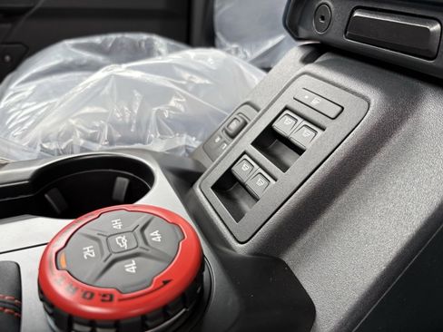 New 2025 Ford Bronco Raptor image 36