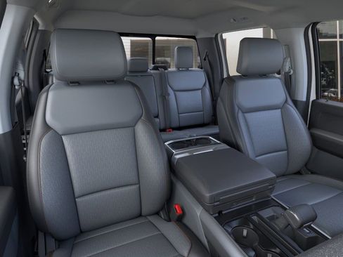 New 2025 Ford F150 Lariat w/ Equipment Group 501A Mid image 31