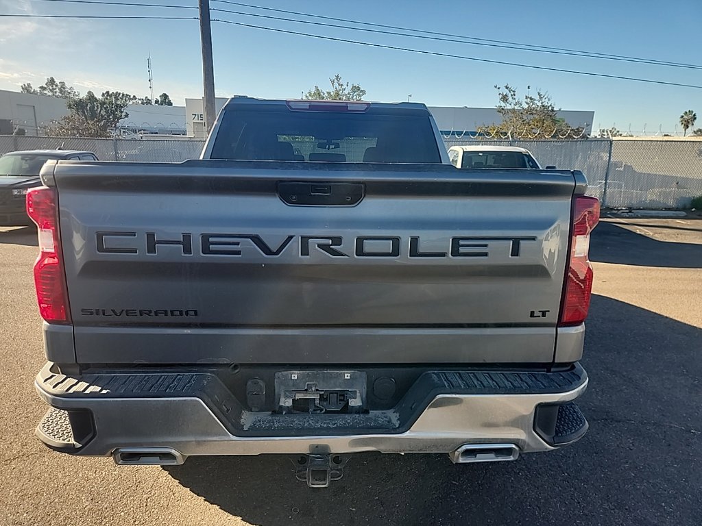Used 2021 Chevrolet Silverado 1500 LT w/ Diesel Off-Road Package AWD/4WD image 11