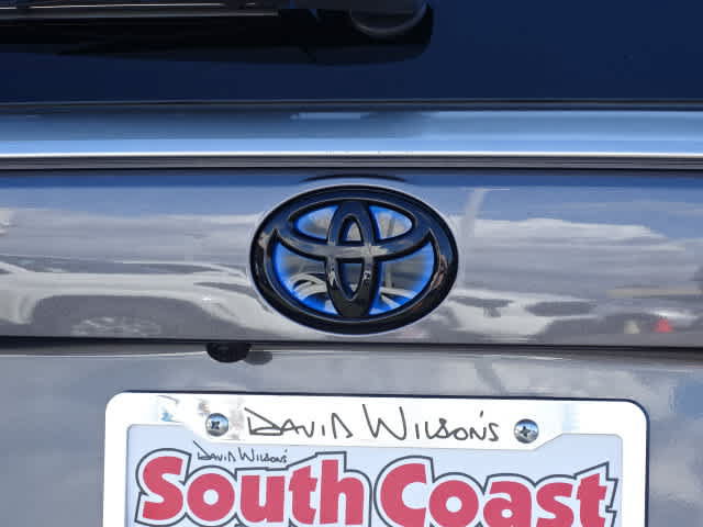 Certified 2024 Toyota RAV4 XSE w/ Premium Package AWD/4WD image 9