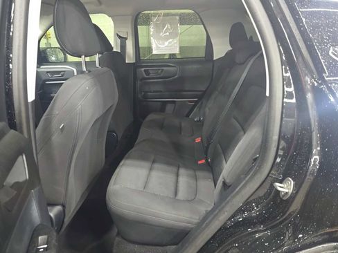 Used 2021 Ford Bronco Sport AWD/4WD image 6