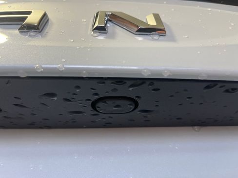 New 2026 Chevrolet Suburban Premier image 7