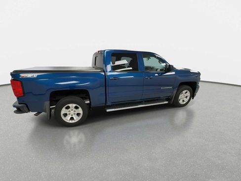 Used 2017 Chevrolet Silverado 1500 LT w/ All Star Edition AWD/4WD image 9