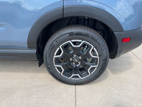 New 2025 Ford Bronco Sport Outer Banks w/ Outer Banks Tech Package+ image 44