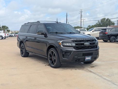 Used 2022 Ford Expedition Max Limited AWD/4WD image 3